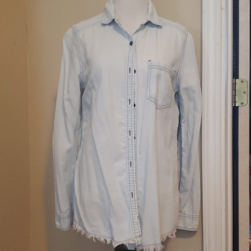Button up denim
